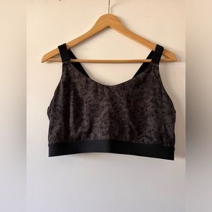 All in Motion Target Brand Sports Bra with Adjustable Straps gray/black size xxl